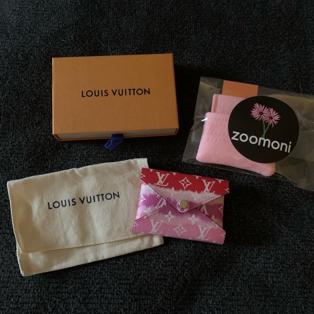 Louis Vuitton Escale Kirigami Pouch